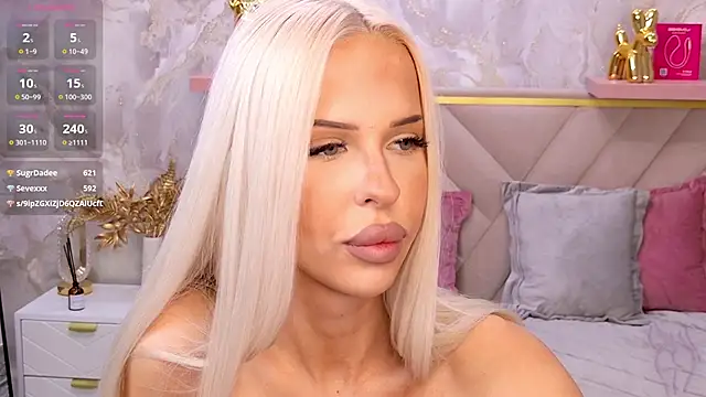 EvaXElfi élő XXX-chatje