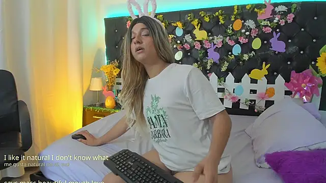 Show modela BellaRoge na web-kameri