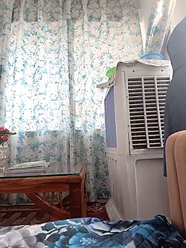 แชท XXX สดของ Hot-Tinaa