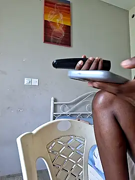 Kamdollie Chat XXX live