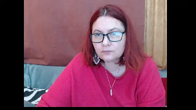 PlayfullMaturen Live XXX chat