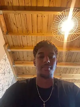 Pokazy przed kamerką – Axel_black10