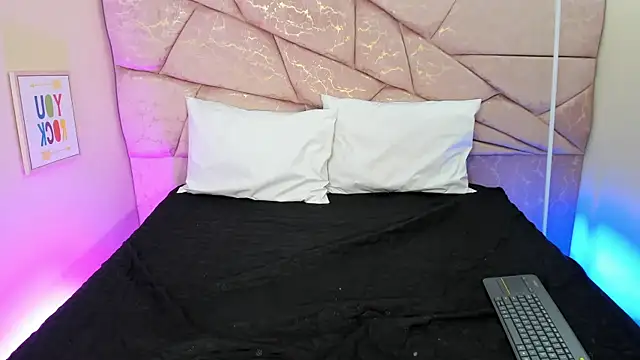 yayis_Betancur Adlı Modelin Canlı XXX Sohbeti