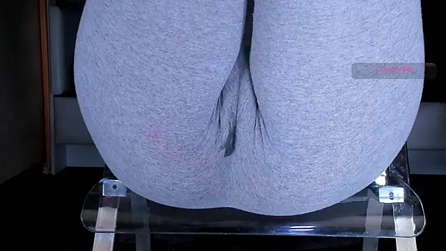 Cameltoe_squirt_inPants: онлайн-секс-чат