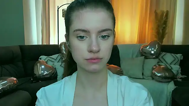 Erica_Kiss – Naživo XXX chat