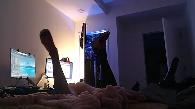 Mikela_Alexa 网络视讯表演