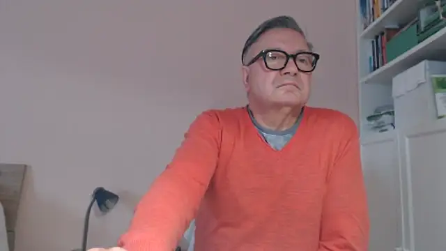 YOU6me's Live XXX Chat