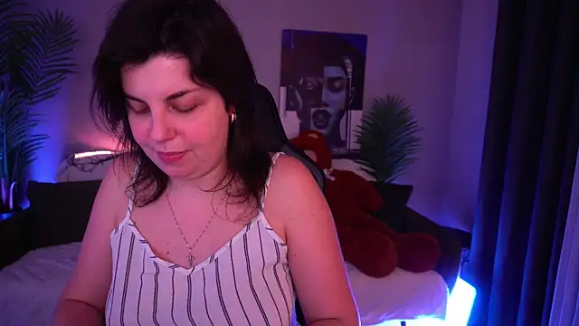 MirandaWong's Live XXX Chat