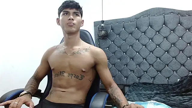 Živý XXX chat luka_big18