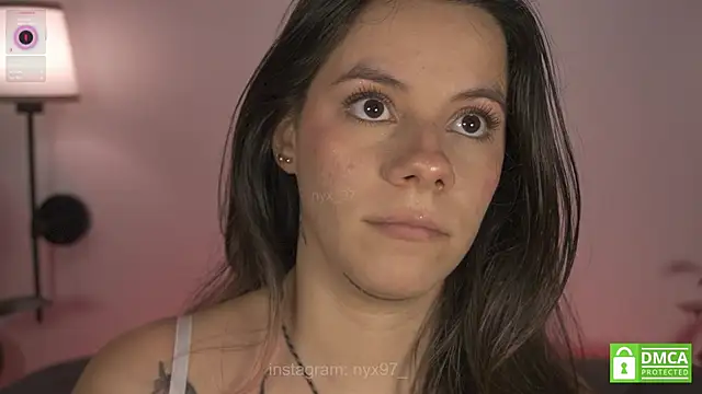 Chat XXX ao vivo de nyx_97