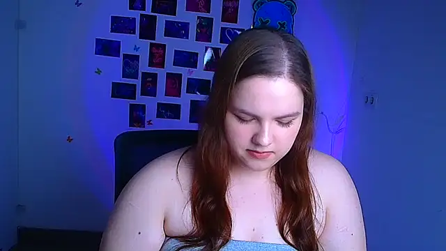 Kitty_Mia_Kitty's Live XXX Chat