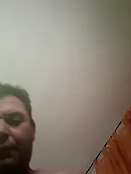 franYtanya: διαδικτυακό σόου στην κάμερα