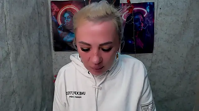 EmmaCat_ Live XXX-chat