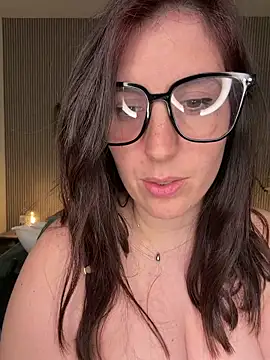 Chatroom XXX en direct de MysteryGirl__