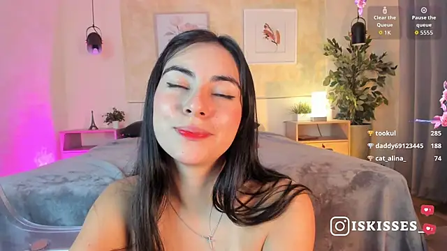 IsabellaSweet__ Live XXX Chat