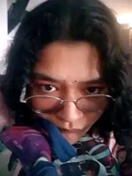 DarkReed Adlı Modelin Canlı XXX Sohbeti