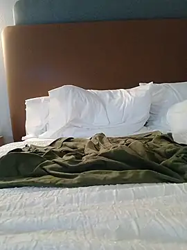 k-dong Adlı Modelin Web Kamerası Şovu