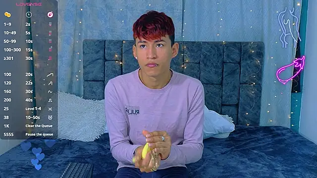 Živý XXX chat NicolasTorrez