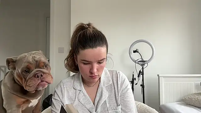 maisiesmithx's Live XXX Chat