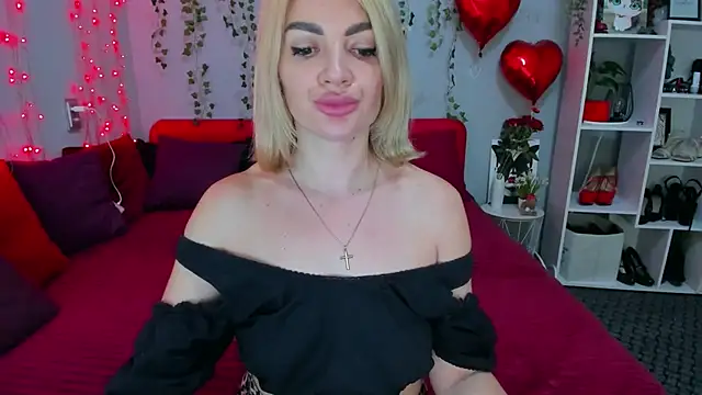 LunaBellucci's Live XXX Chat