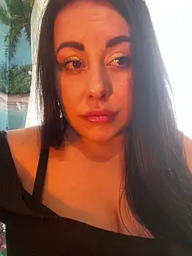 DaisyStreet's Live XXX Chat