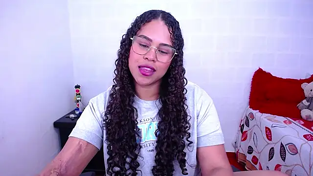 Candyhot_sex 现场XXX聊天