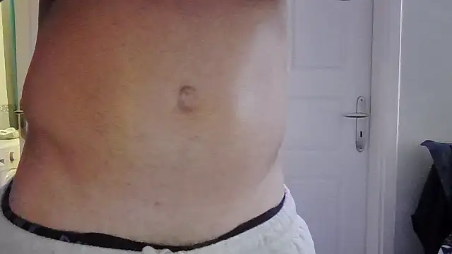 YoungforOld32 webcam show