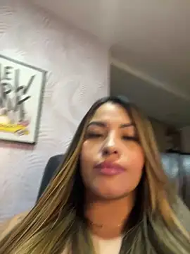 Chat XXX en directo de sexyyykloee