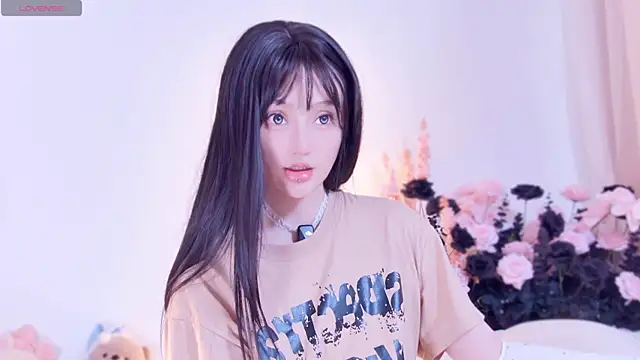 Yr_kitten_333 网络视讯表演