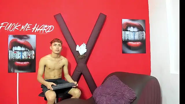 Chat XXX en directo de VERY_HOT_GUYS