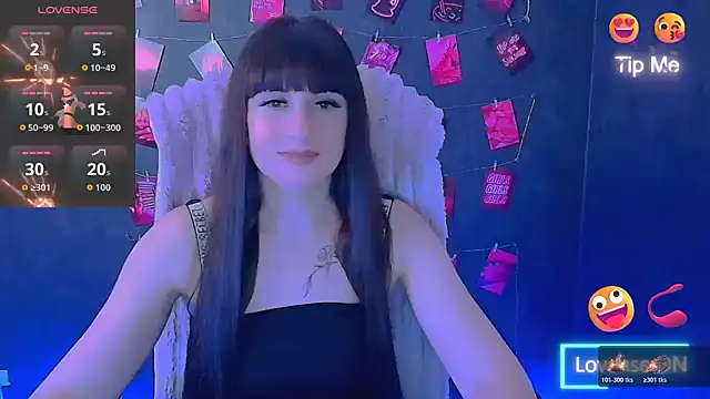 Czat XXX na żywo – Violla_My