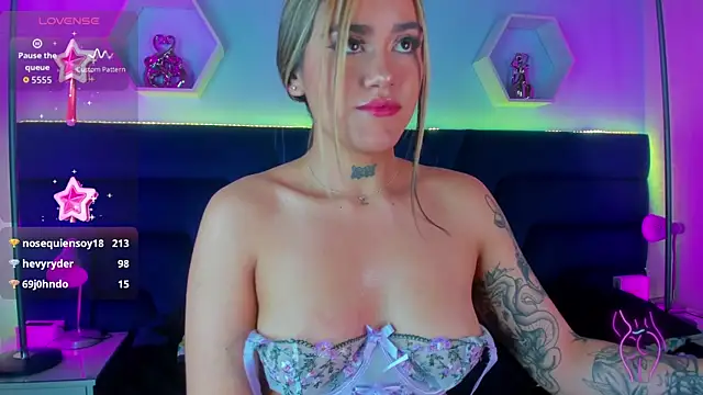 แชท XXX สดของ _carla_rosee