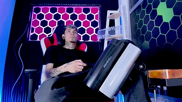 Max_Hader_ Live XXX-Chat