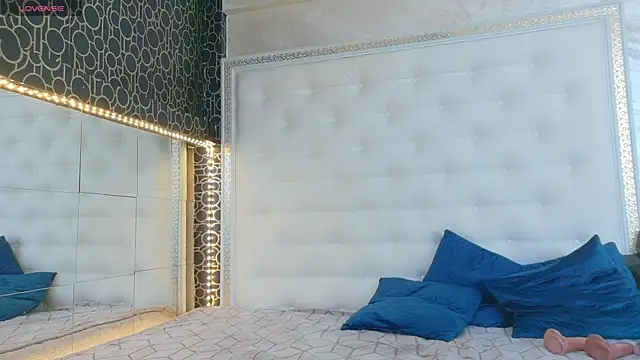 karissia Live XXX-Chat