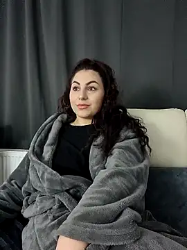 XXX chat uživo modela AbellaDesiree