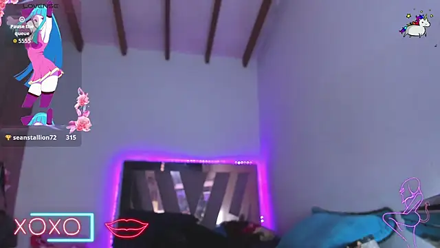 Show de SkyeGabbyRose na webcam