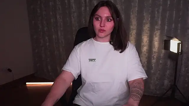 Hoot_owl_cb's Live XXX Chat