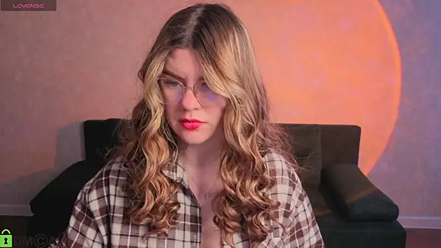 zoe_j0y Chat XXX in diretta