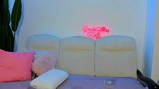 Cassy-Foxy: απευθείας συνομιλία ΧΧΧ