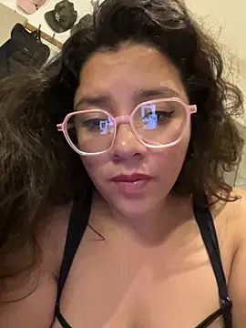 Vivi_Kvsh Chat XXX in diretta