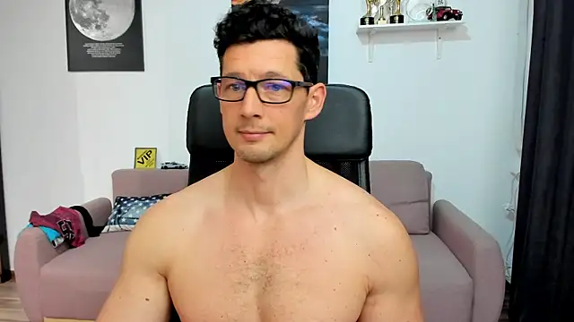 BrutusK08 Webcam Show