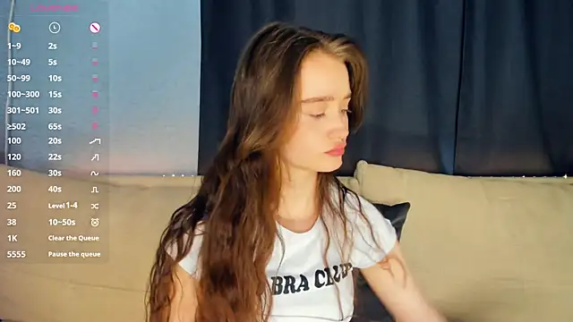 lovelyalivia's Live XXX Chat