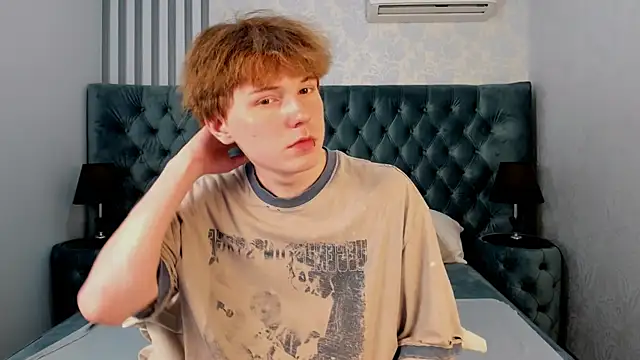 KevinMilky 在線直播表演