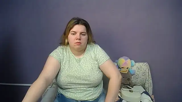 Онлайн чат XXX so_shy