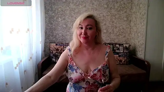 LadyKriss Live XXX Chat