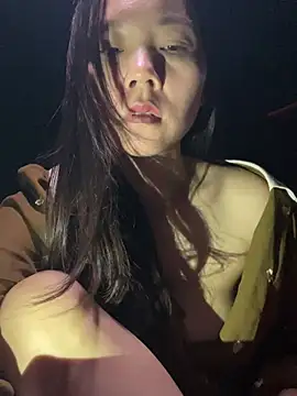 xinmengAZ 在線直播表演