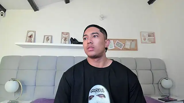 erotic_sins Show Webcam