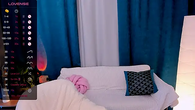 XXX chat uživo modela velvet_cherry_