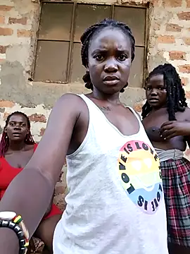 holygrail001's Live XXX Chat