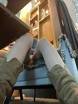 Czat XXX na żywo – littleqiu